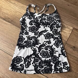 Lululemon Black and White floral tank